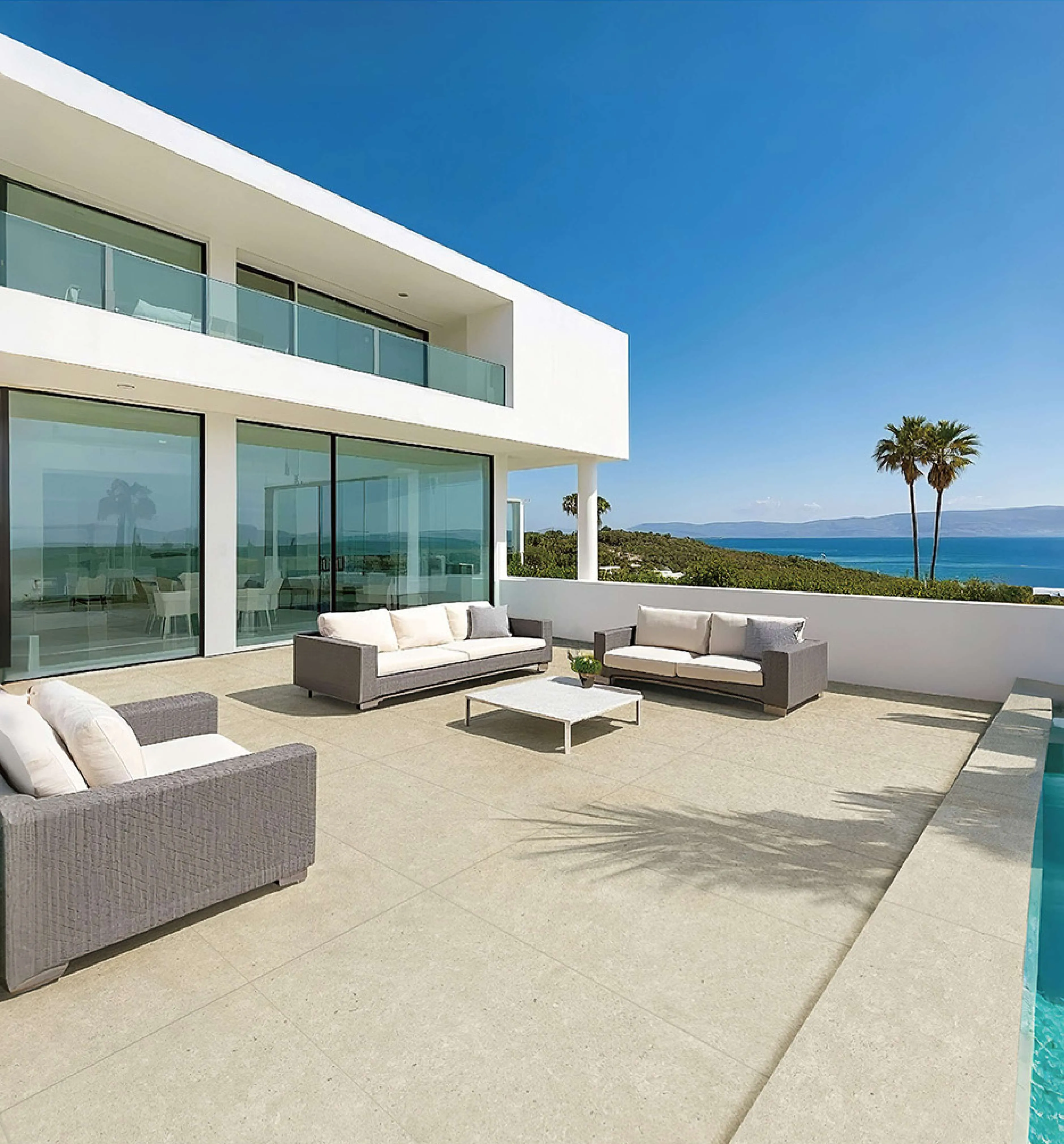 Light Ivory Limestone Stone-Look Outdoor Porcelain Pavers for Wall and Floor