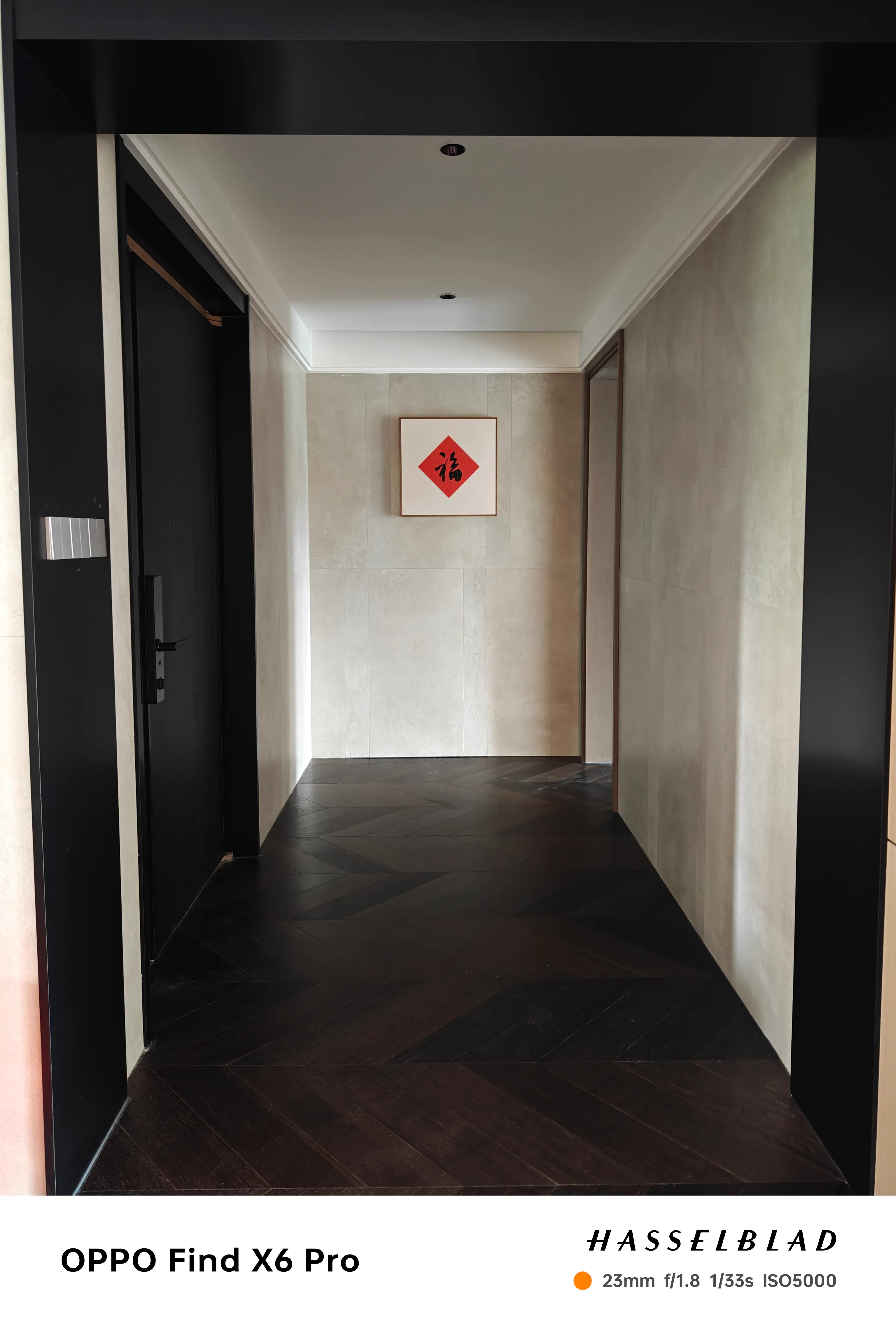 Livable Luxury Apartment with Stone Look Tiles