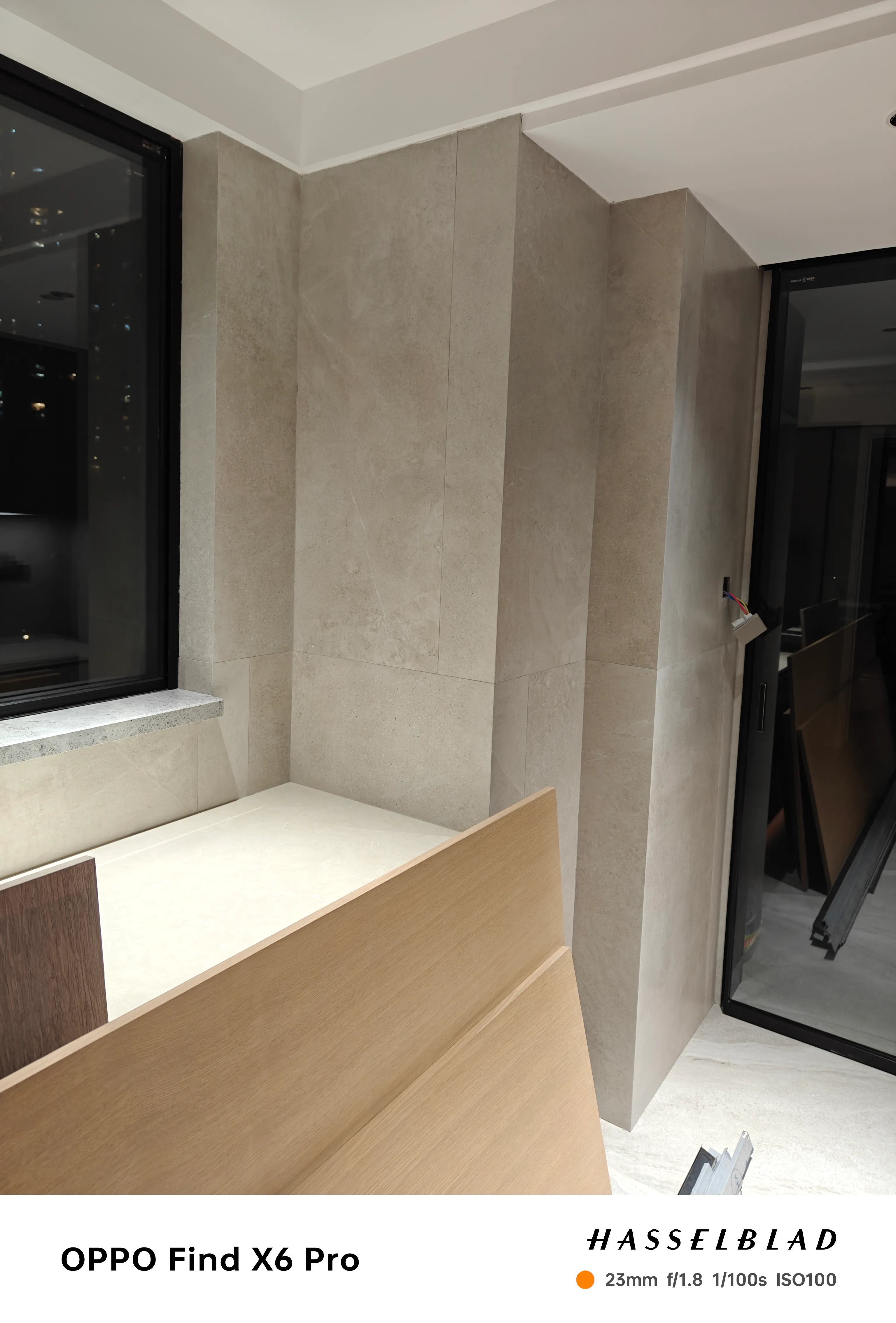 Livable Luxury Apartment with Stone Look Tiles - Livable Luxury Kitchen with Stone Look Tiles 1