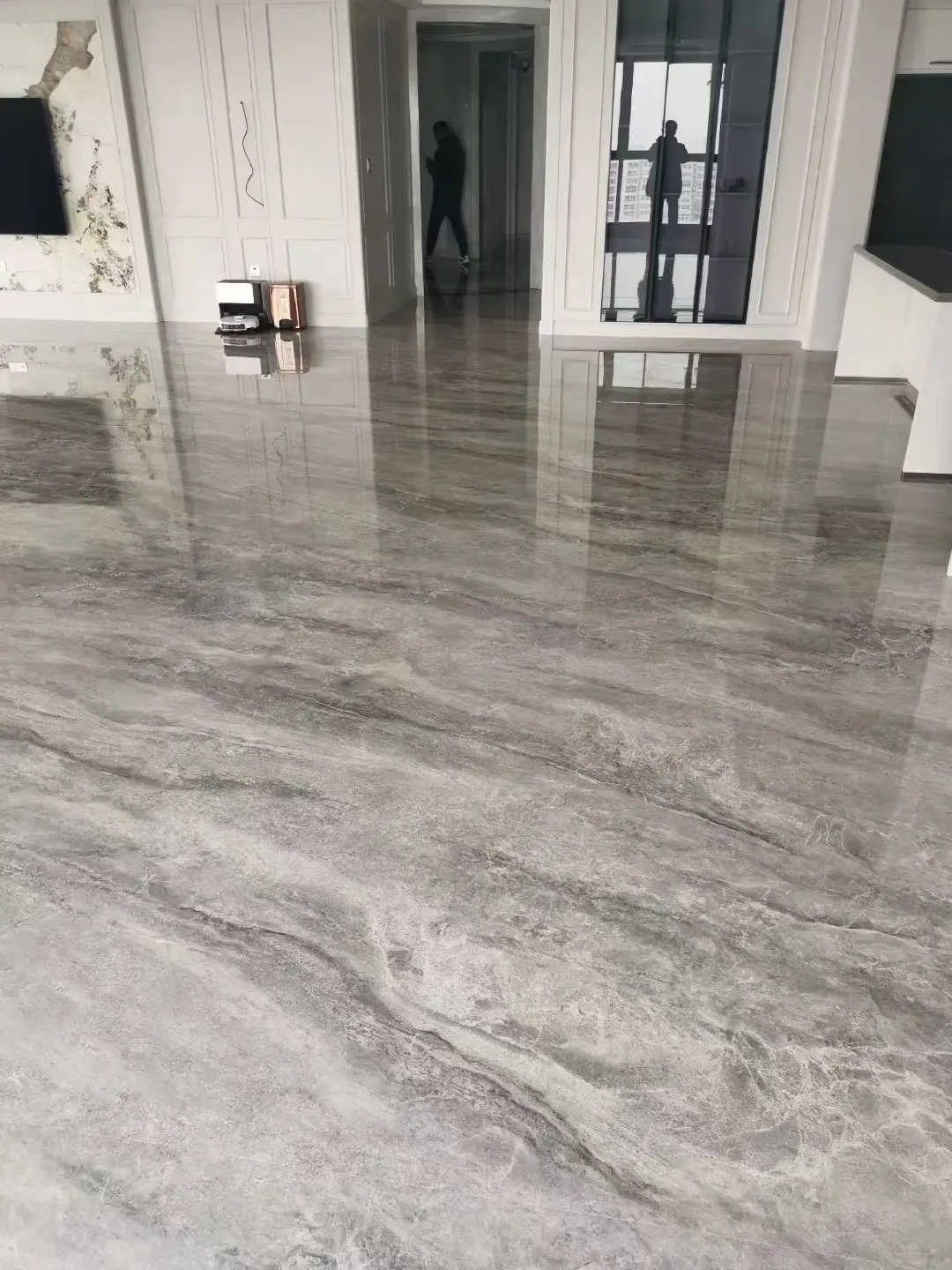 Modern Luxury Apartment with Marble Look Tiles