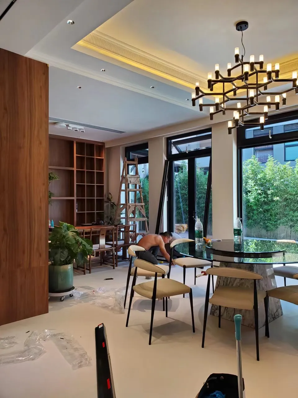 Neo Chinese Villa with Venetian Plaster Look Tiles - Neo Chinese Living Room with Venetian Plaster Look Tiles 8