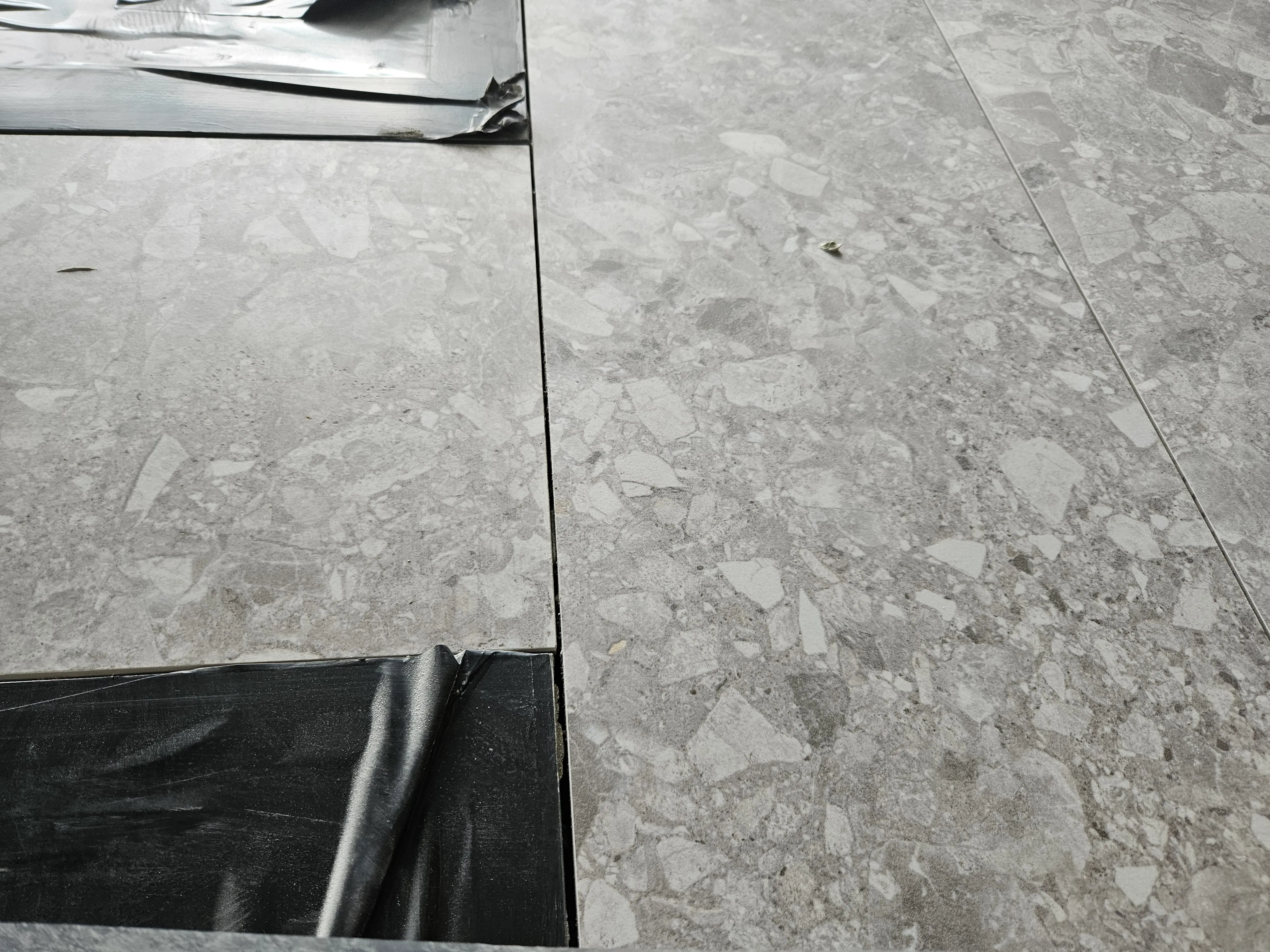 Organic Modern Entrance Hall with Terrazzo Look Tiles - Organic Modern Entrance Hall with Terrazzo Look Tiles 5