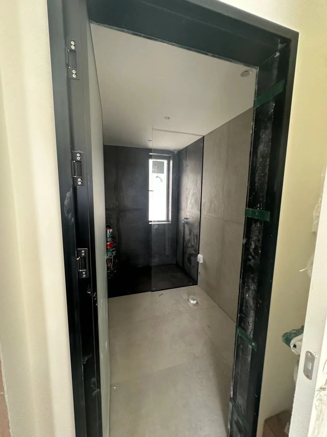 Spa Luxury Bathroom with Stone Look Tiles - Spa Luxury Bathroom with Stone Look Tiles 3