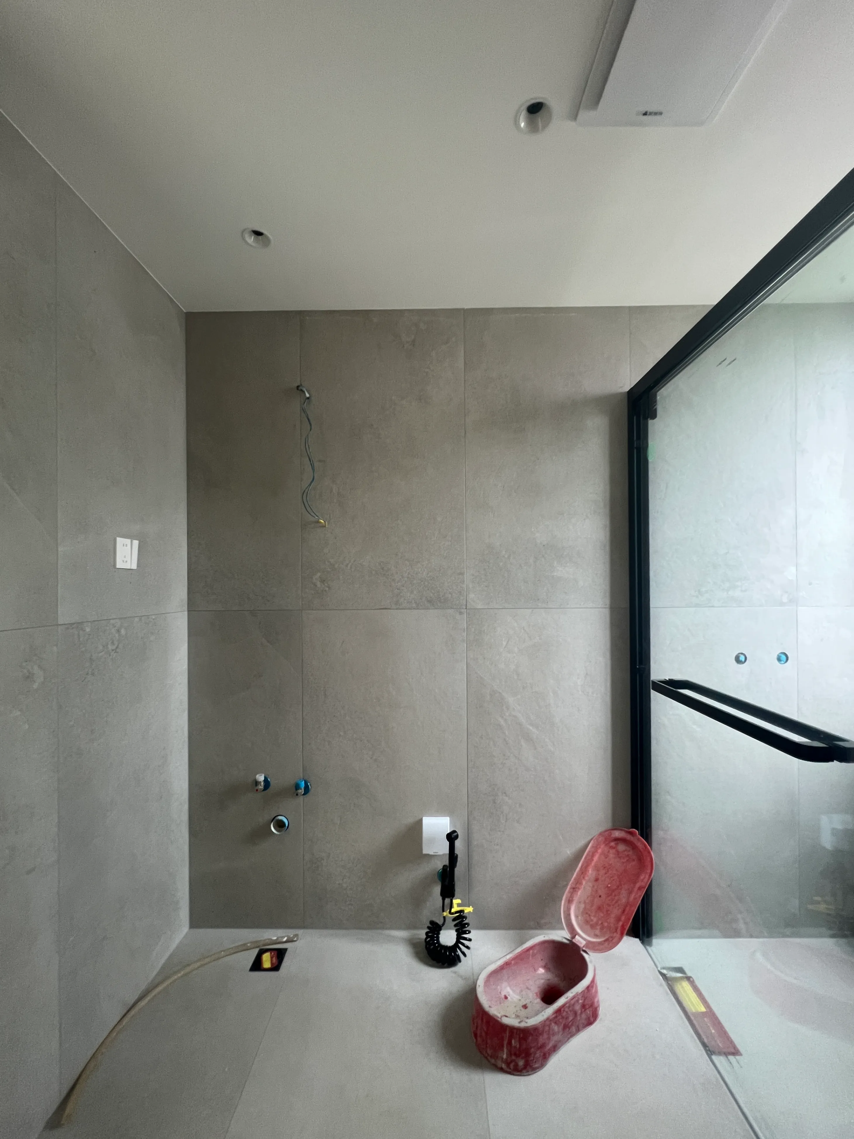 Spa Luxury Bathroom with Stone Look Tiles - Spa Luxury Bathroom with Stone Look Tiles 5